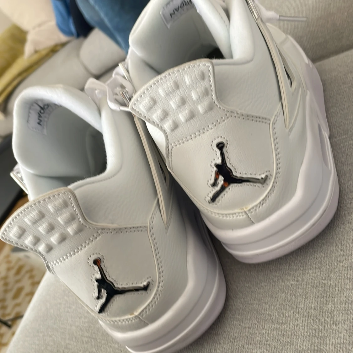 Jordan 4 pure money  - 90