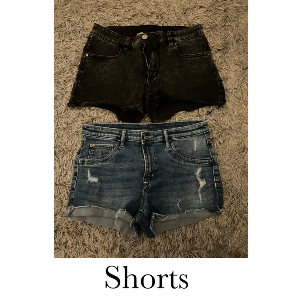Säljer dessa två jeans shortsen för att dem inte passar mig. Säljer båda för 100 och en för 75.🥰. Shorts.