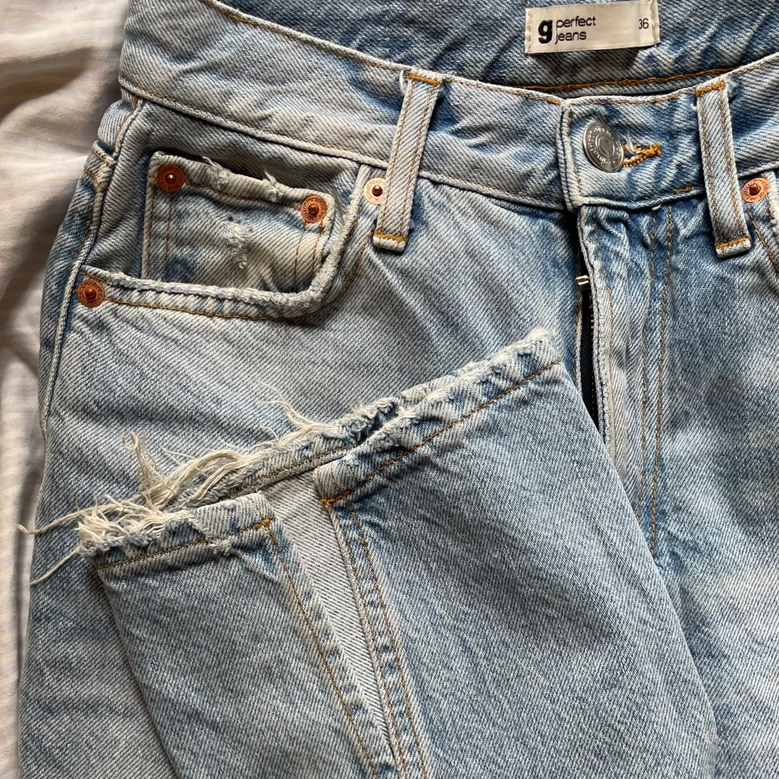 Lågmidjade jeans slits  - 90