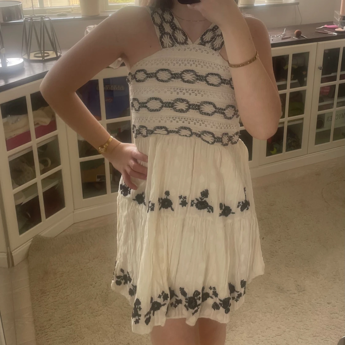 Virkad miniklänning