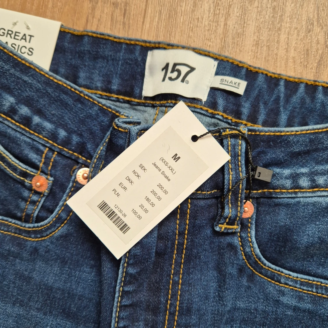 Nya jenans från lager 15i - 90