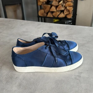 Philip Hog skor 39 - Superfina skor, använda endast 2 ggr. 