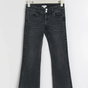 Gina byxor❣️ - Säljer mina favorit byxor från Gina Young i storleken 152 enbart för att dom har blivit förkorta och vill därför köpa i en större storlek❣️ i nyskick 