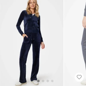 Juicy Couture byxor - Andvänt fåtal gånger💕(ena metall saken på snöret har trillat av) Köpta för: 1000kr