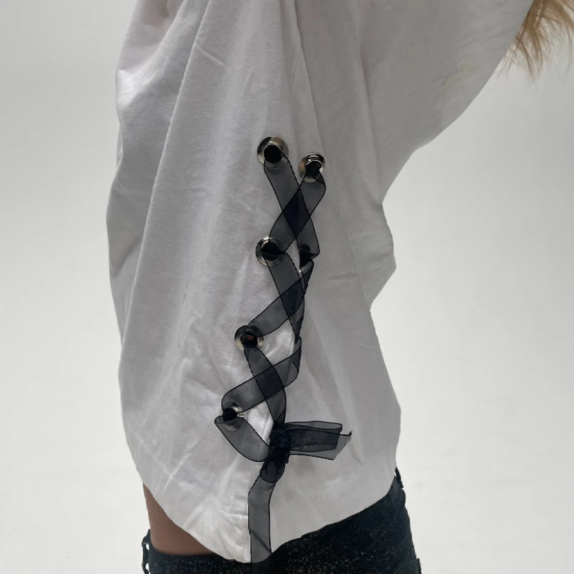 REMAKE LACED TSHIRT - 90