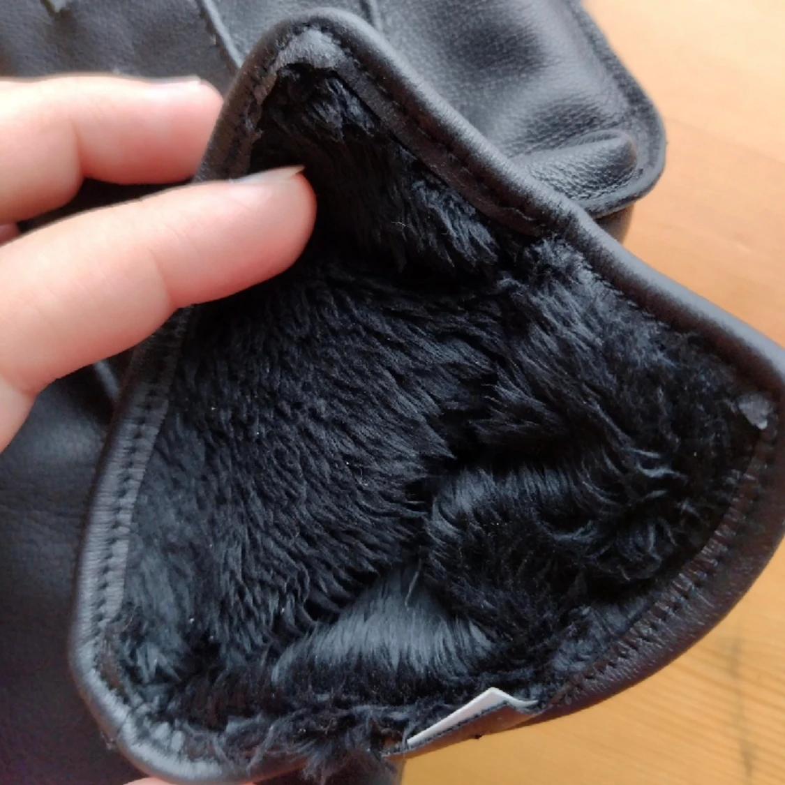 Läderhanskar med päls - 90