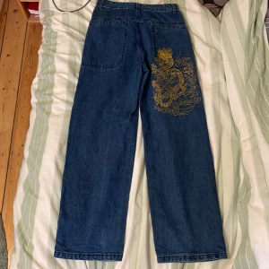 Baggy Drakbyxor - Bra skick, använda fåtal gånger.