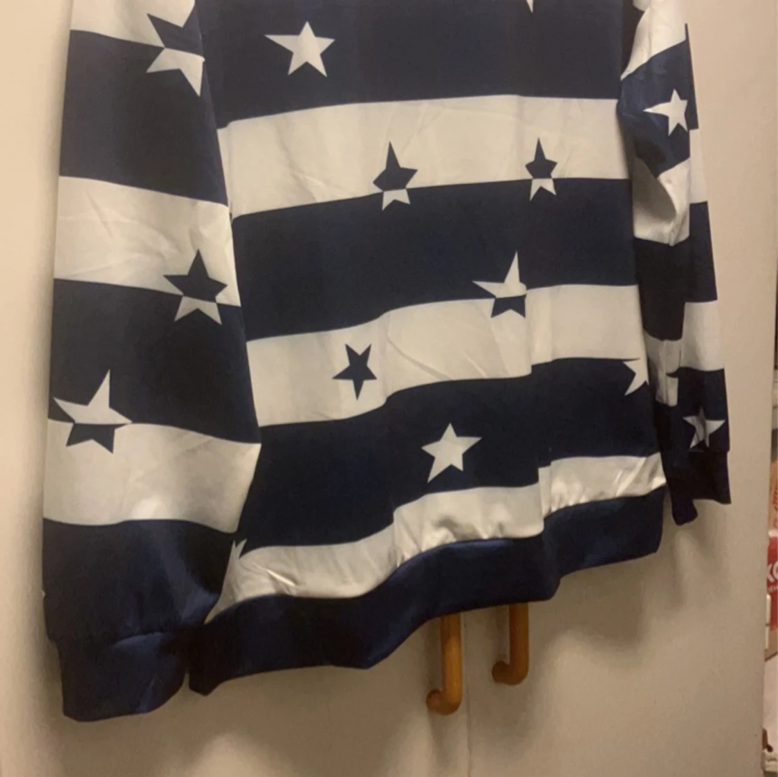 Blå/vif tröja med stjärnor - 90