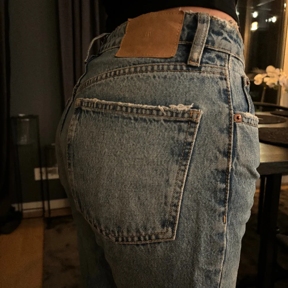 Lågmidjade jeans från Zara, som blivit för stora för mig!. Jeans & Byxor.