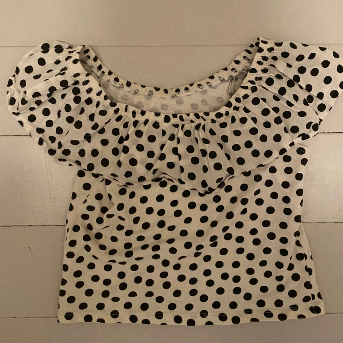 Prickig kjol och topp - 90