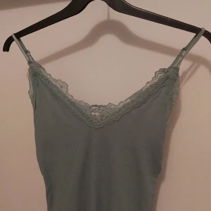 Super gulligt linne  - Super gulligt linne från New Yorker som tyvärr inte heller kom till använding. ❤