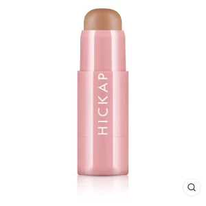 Hickap - Säljer min bronze and countor stick från hickap o färgen golden truffle då jag köpt en ny. Använd cirka 5ggr💞nypris 219kr och slutsåld på hemsidan