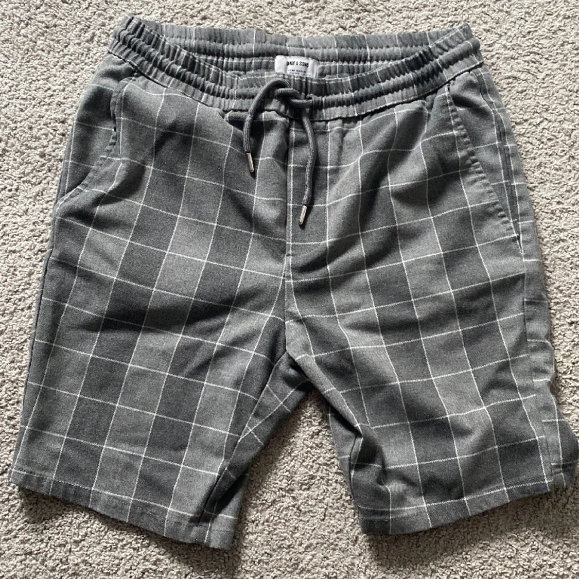 Only & Sons shorts
