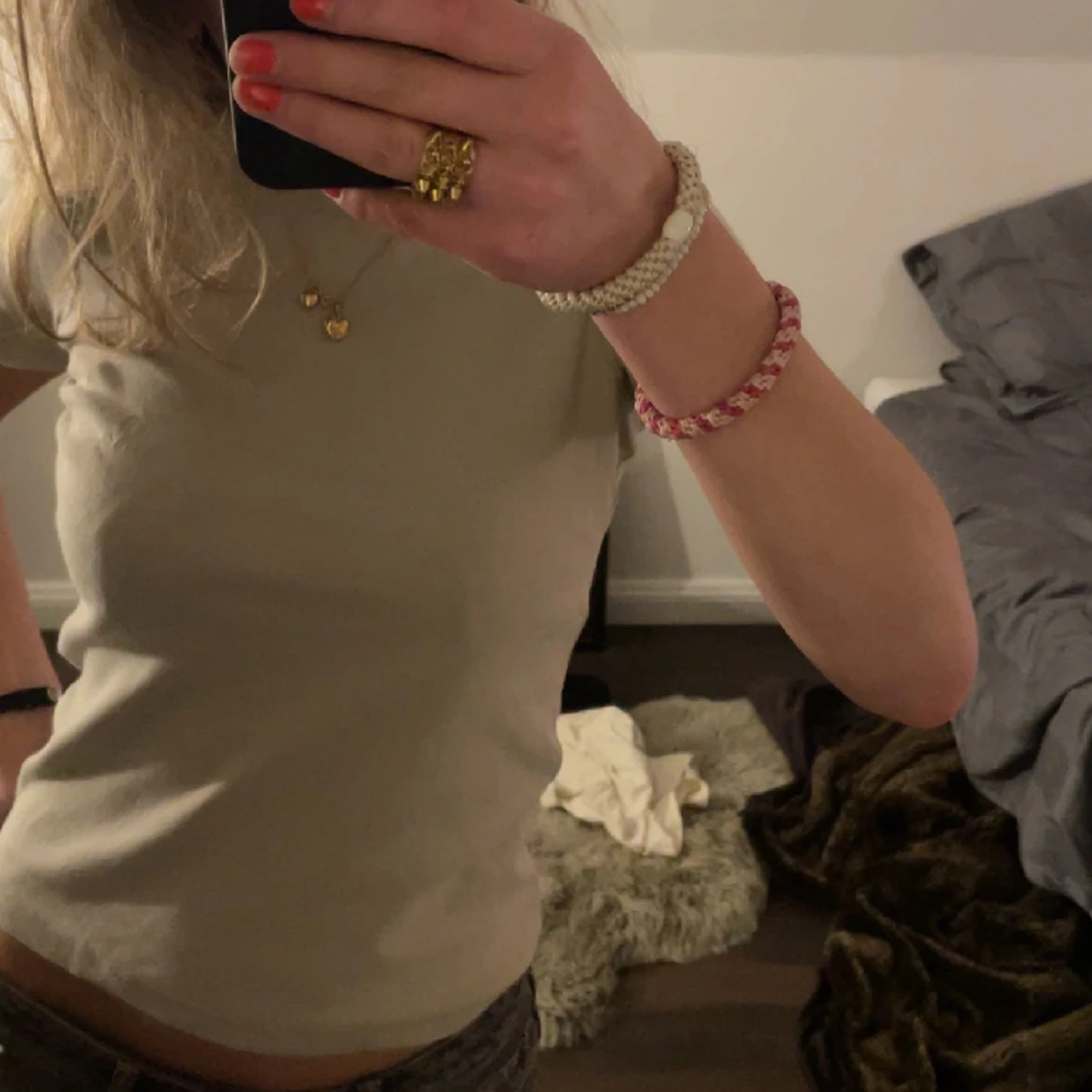 Basic figursydd T-shirt  - 90