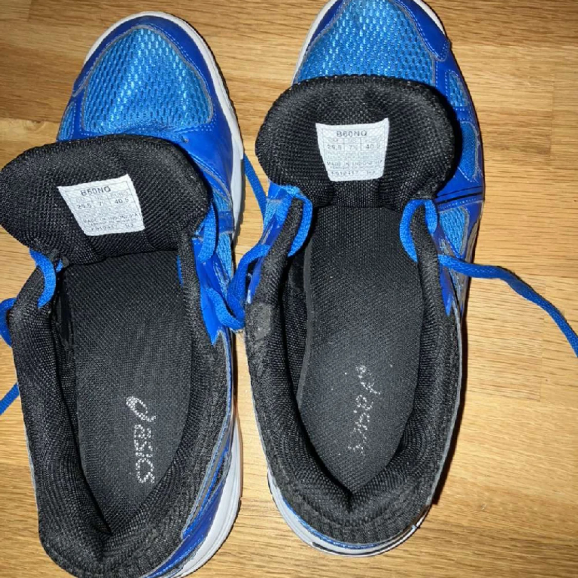 Asics Gympaskor - 91