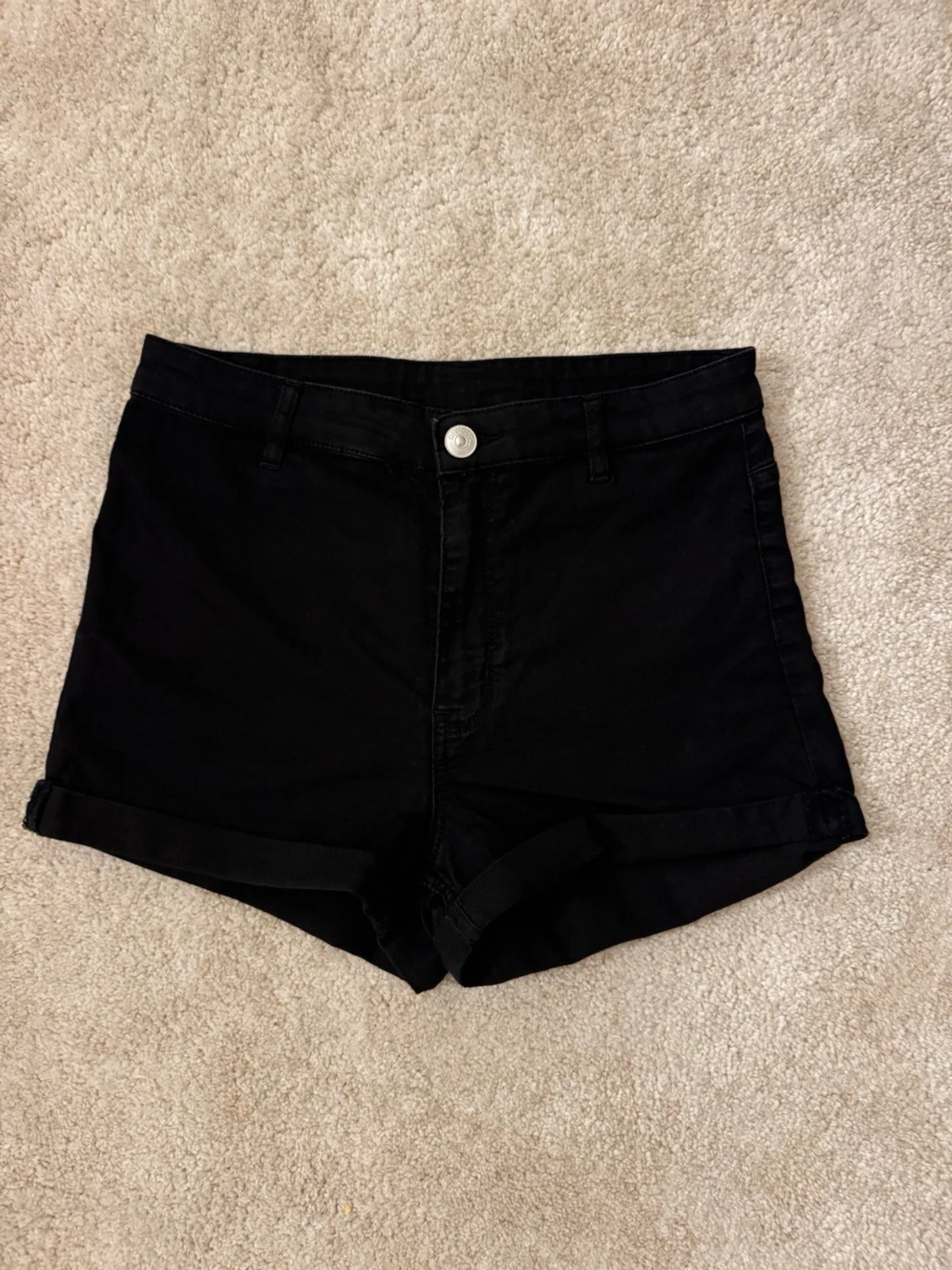 Svarta jeansshorts