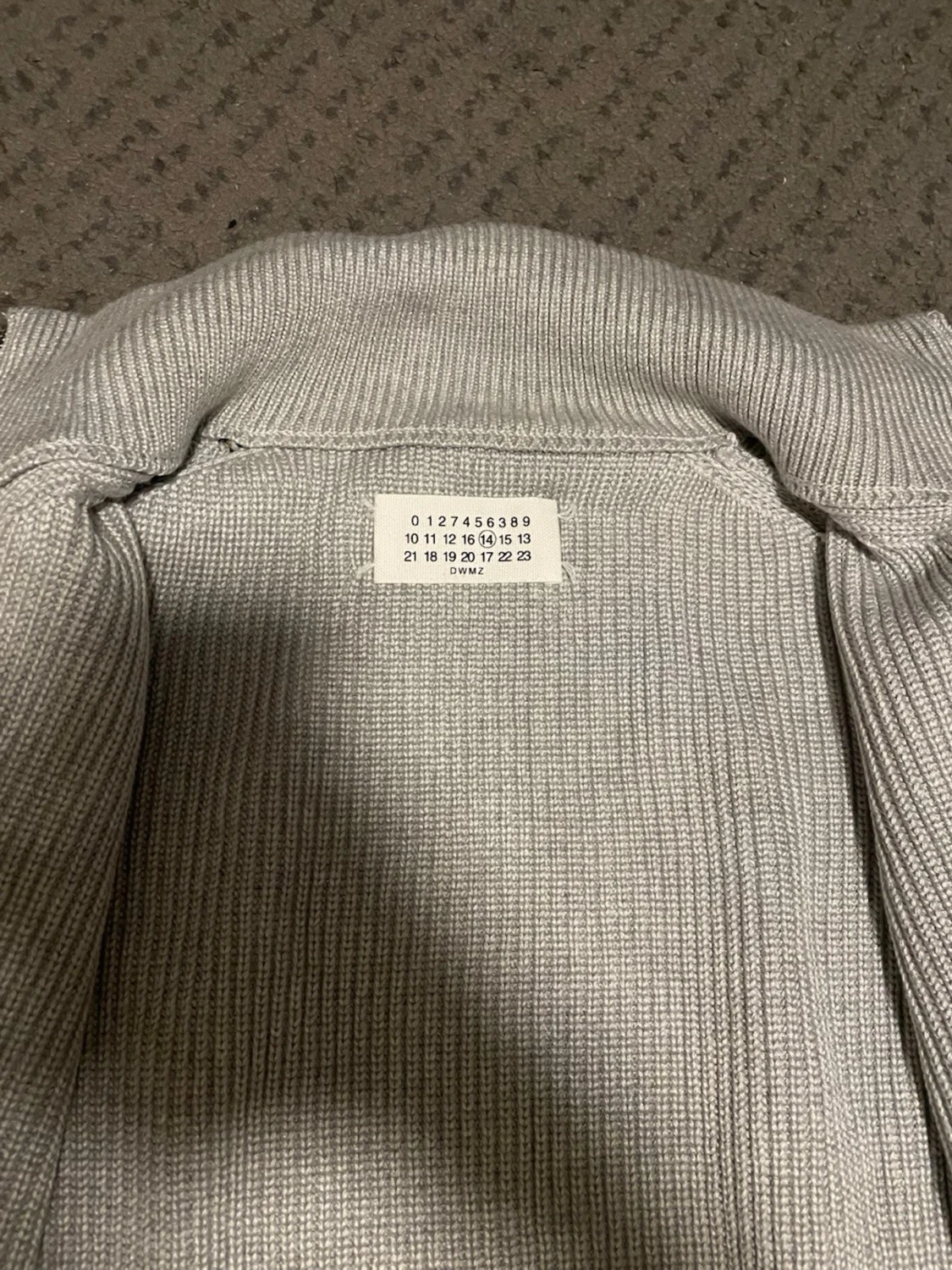 Ljusgrå stickad ziptröja Maison Margiela - 1