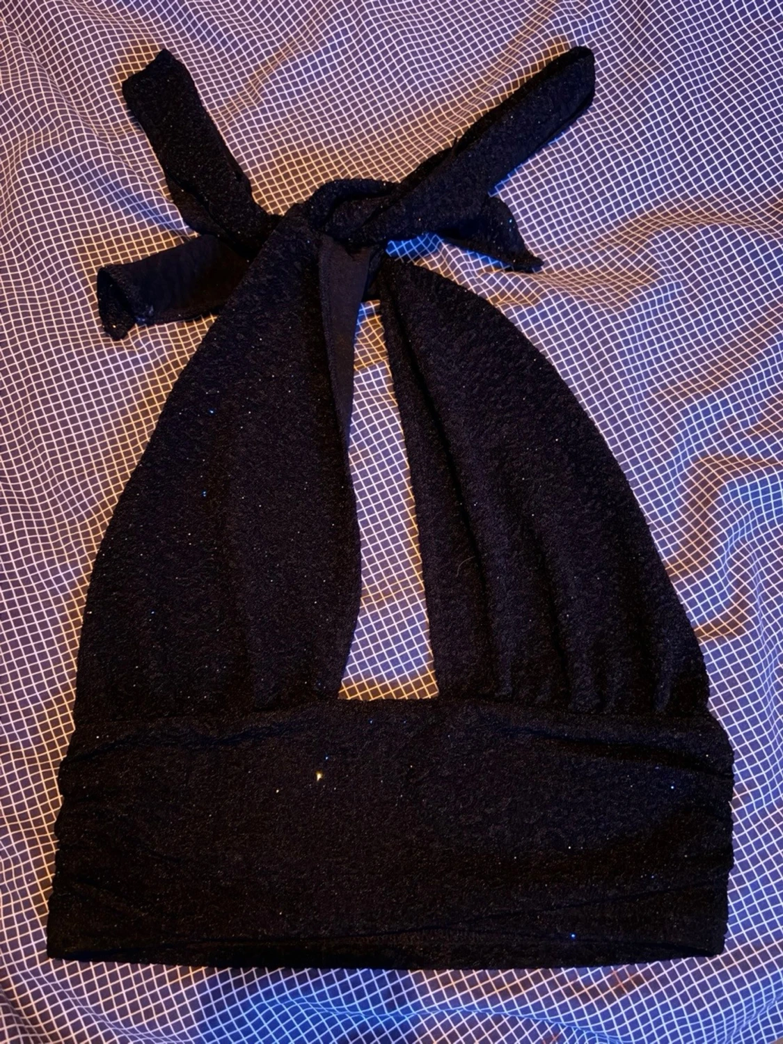 Svart glittrig halterneck topp