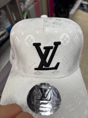 Lv - Very good