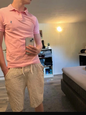Rosa Ralph Lauren pike - Nyskick, inga defekter, köpt för 5 månader sedan och har inte använt jag gillade inte den så mycket