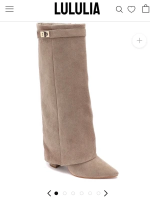 Boots från Lululia - Knappt använda och kommer därmed i gott skick utan defekter! Perfekta för fest. 