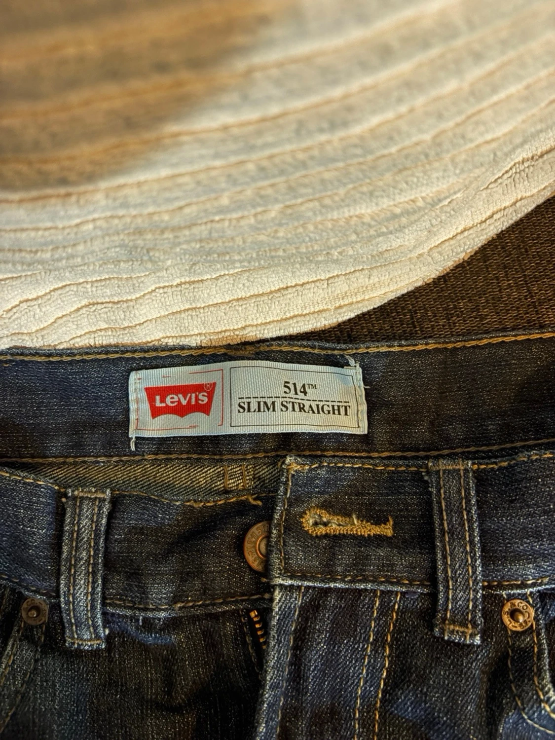 Mörkblå Levi's  jeans - 2