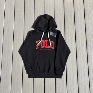 Ralph Lauren Hoodie - Polo Ralph Lauren hoodie in size M. Colour: Black. Brand new with tags! SHIPPING IN 24H📦Ask for more pictures!