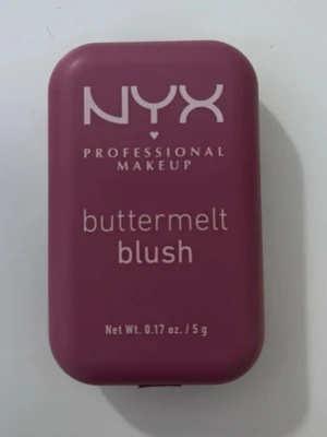 NYX buttermelt blush  - shade 06
