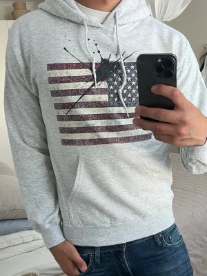 Concrete ink hoodie  - Nytt skick 