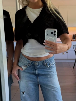 svart stickad bolero🖤 - svart stickad bolero från flash, storlek S. Aldrig använd
