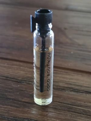 ESSNCE Coco 'Bout You tester - ESSNCE coco 'bout you tester 2 ml. Nästan full.