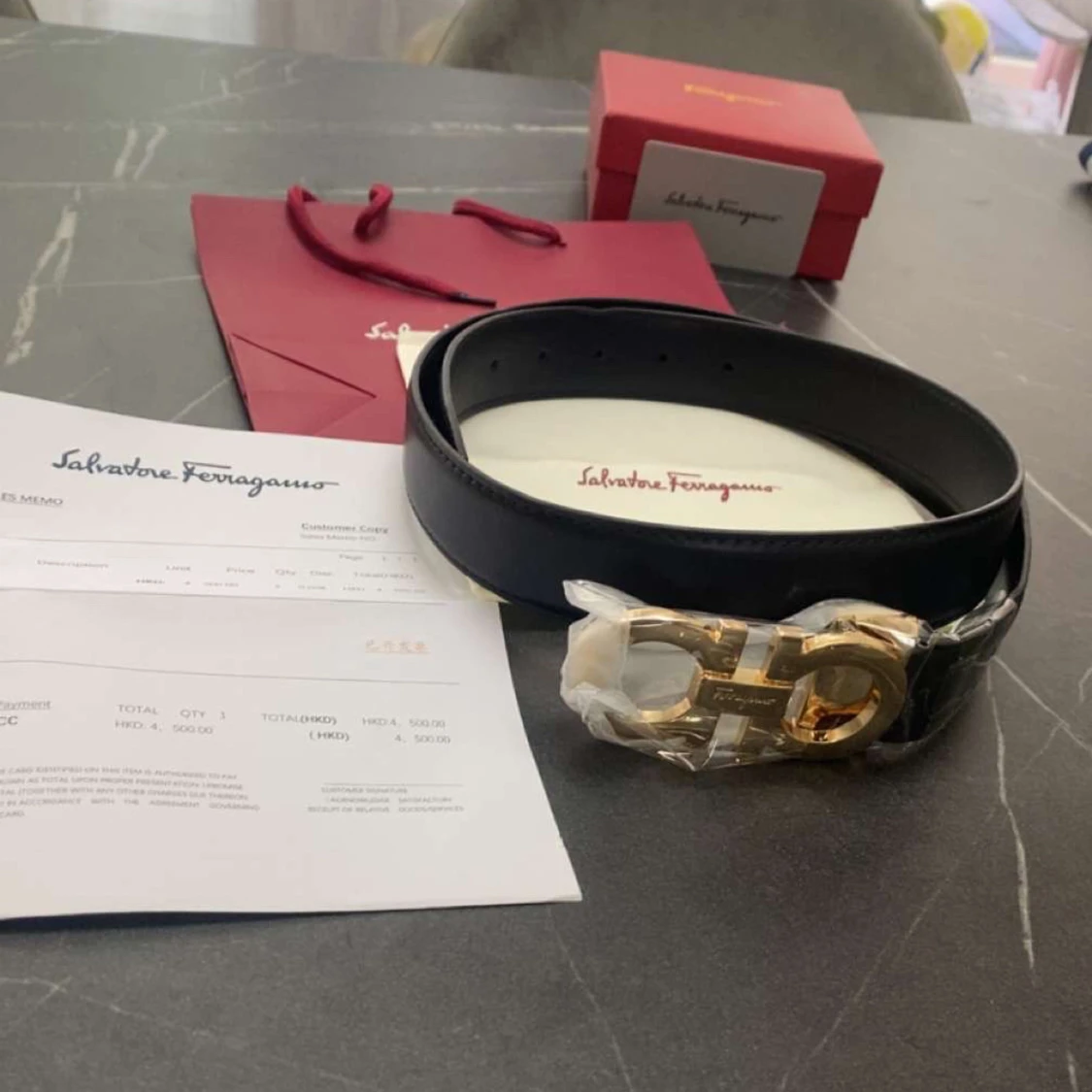 Svart bälte från Salvatore Ferragamo - 1