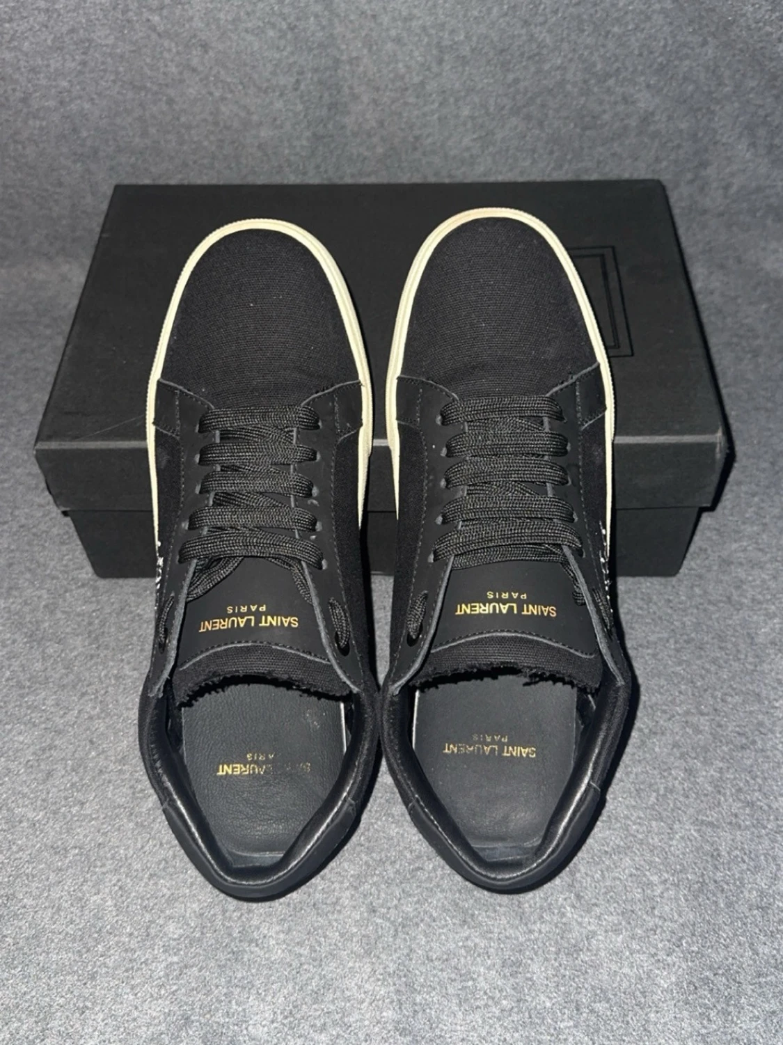 Saint Laurent svarta låga sneakers - 4