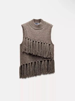 Brun stickad tröja med fransar - Endast använd en gång