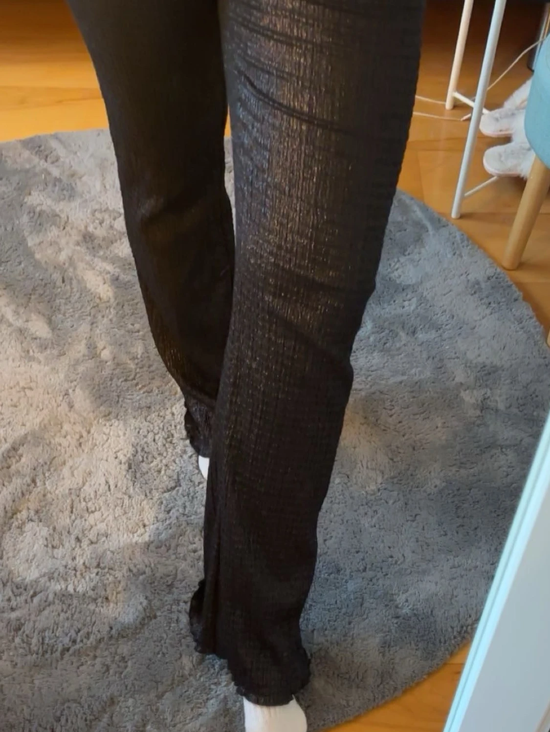 Lågmidjade bootcut glitter byxor - 2