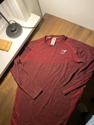 Vital seamless 2020 M - Storlek M, nyskick och 100% äkta såklart 😊