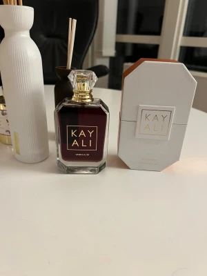 Kayalie 28 - Kayalie 28, fick den i julklapp men inte riktigt min smak. Unisex . Kvitto finns!