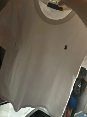 Ralpluren tshirt  - Liten fläck på den 