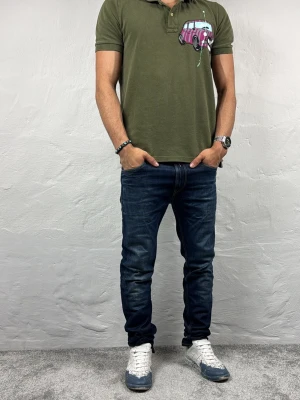 Replay jeans  - Ett par riktigt snygga jeans från Replay i storlek W31 L30 i modellen Jondrill