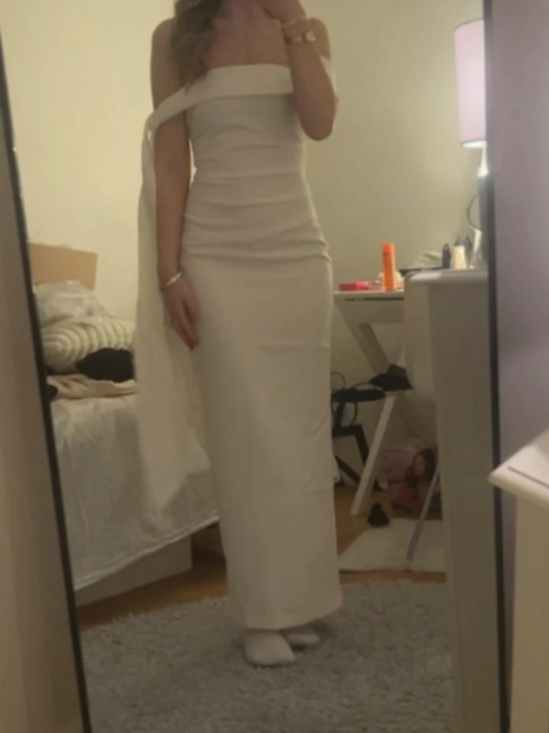 Vit långklänning från Babyboo
