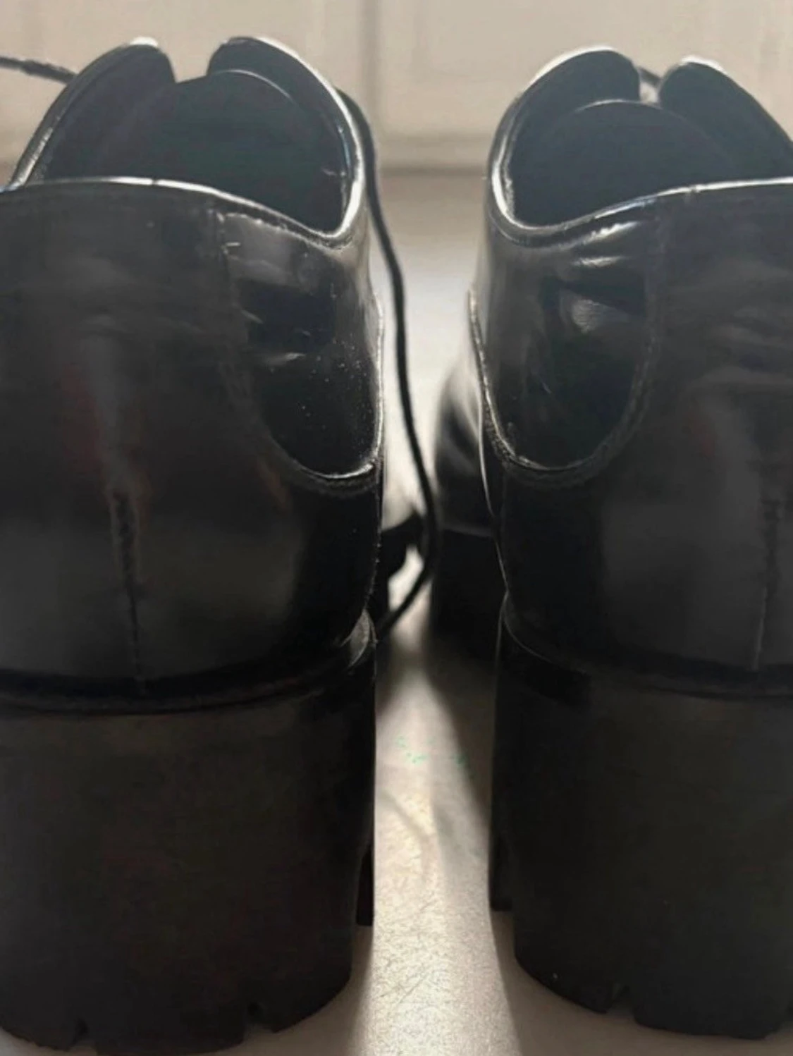 Svarta Prada Monolith 37 - 5