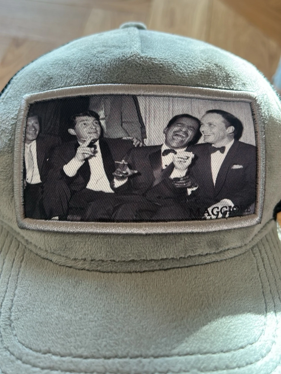 Grå Maggiore keps med retro patch - 1