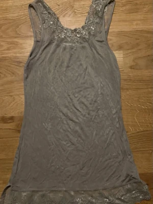 Linne - Storlek XS. Mycket fint skick. Märke Cream.