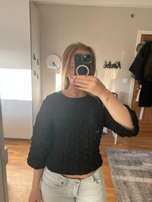 Svart topp - Super snygg 