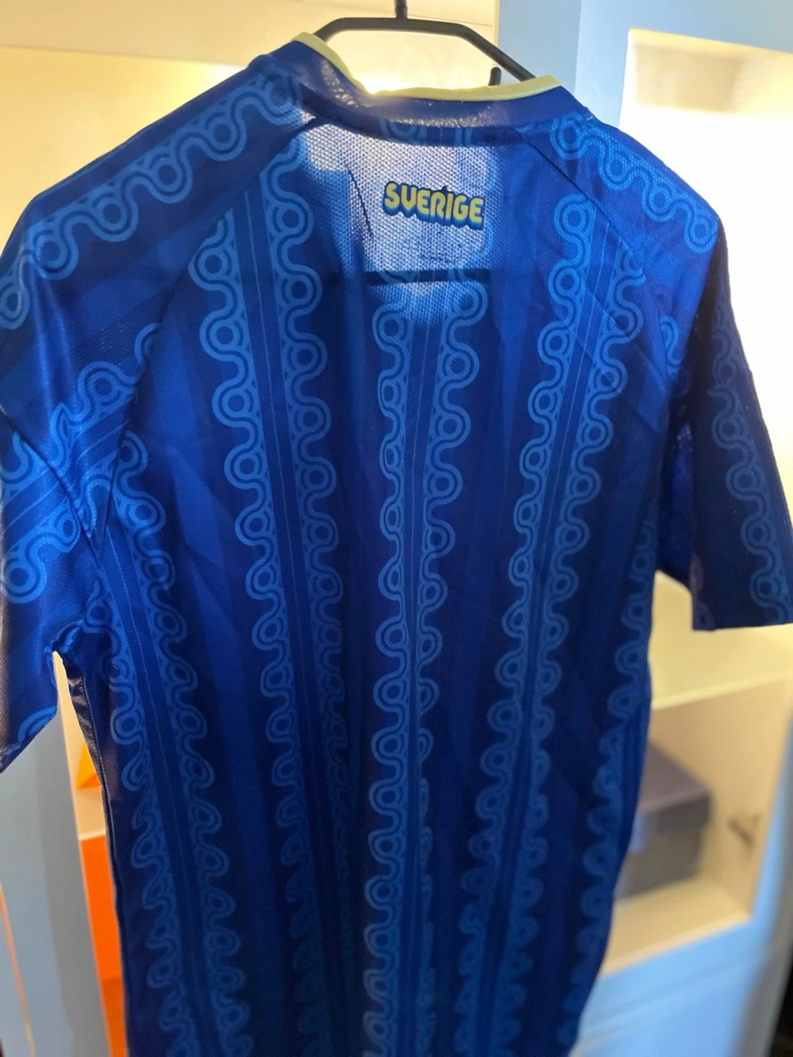 Blå Sverige tröja från Adidas - 2
