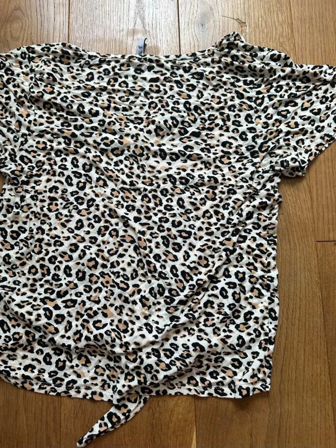 Leopard tröja med knappar - 1