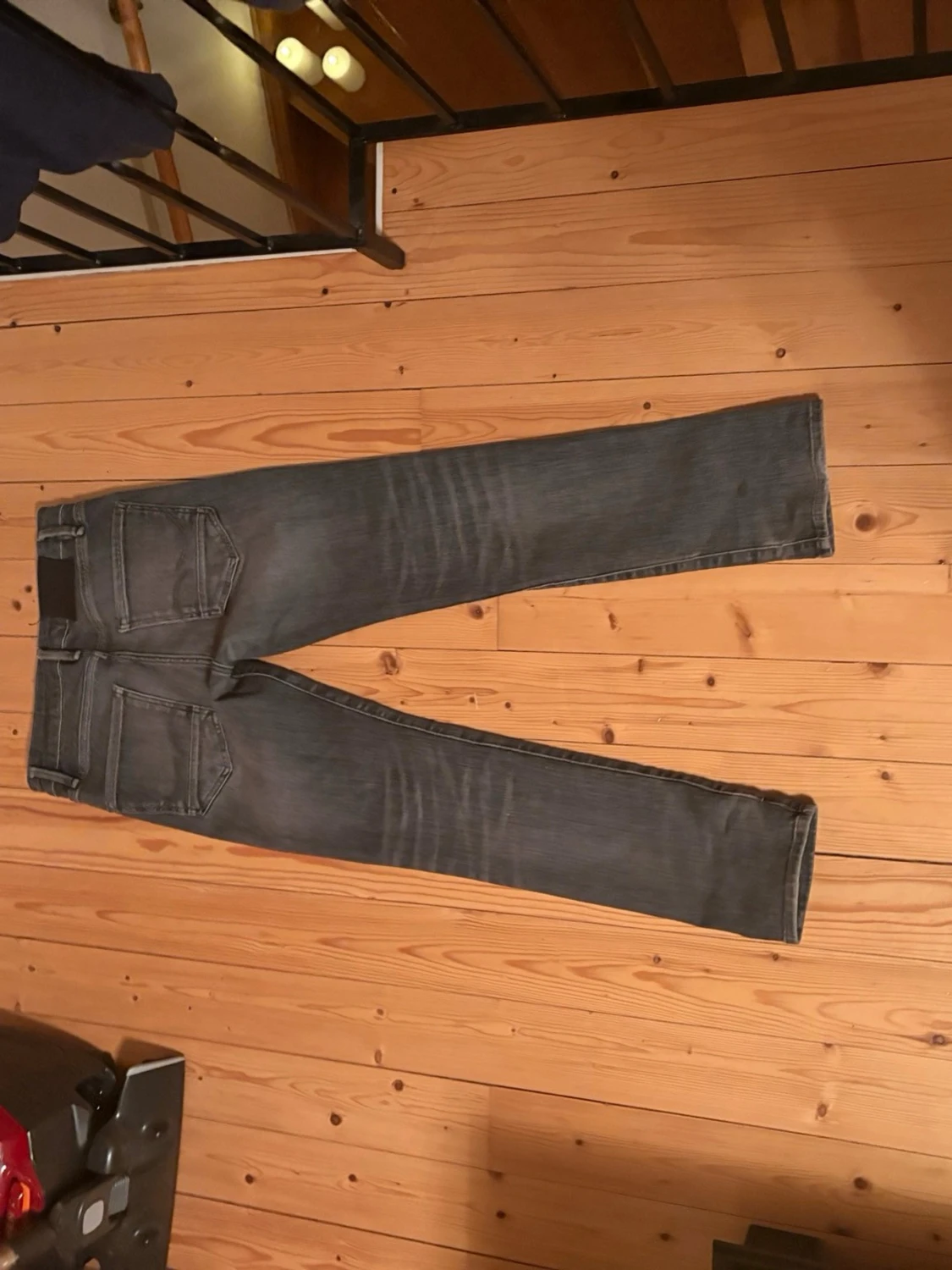 Mörkgrå slim fit jeans - 1