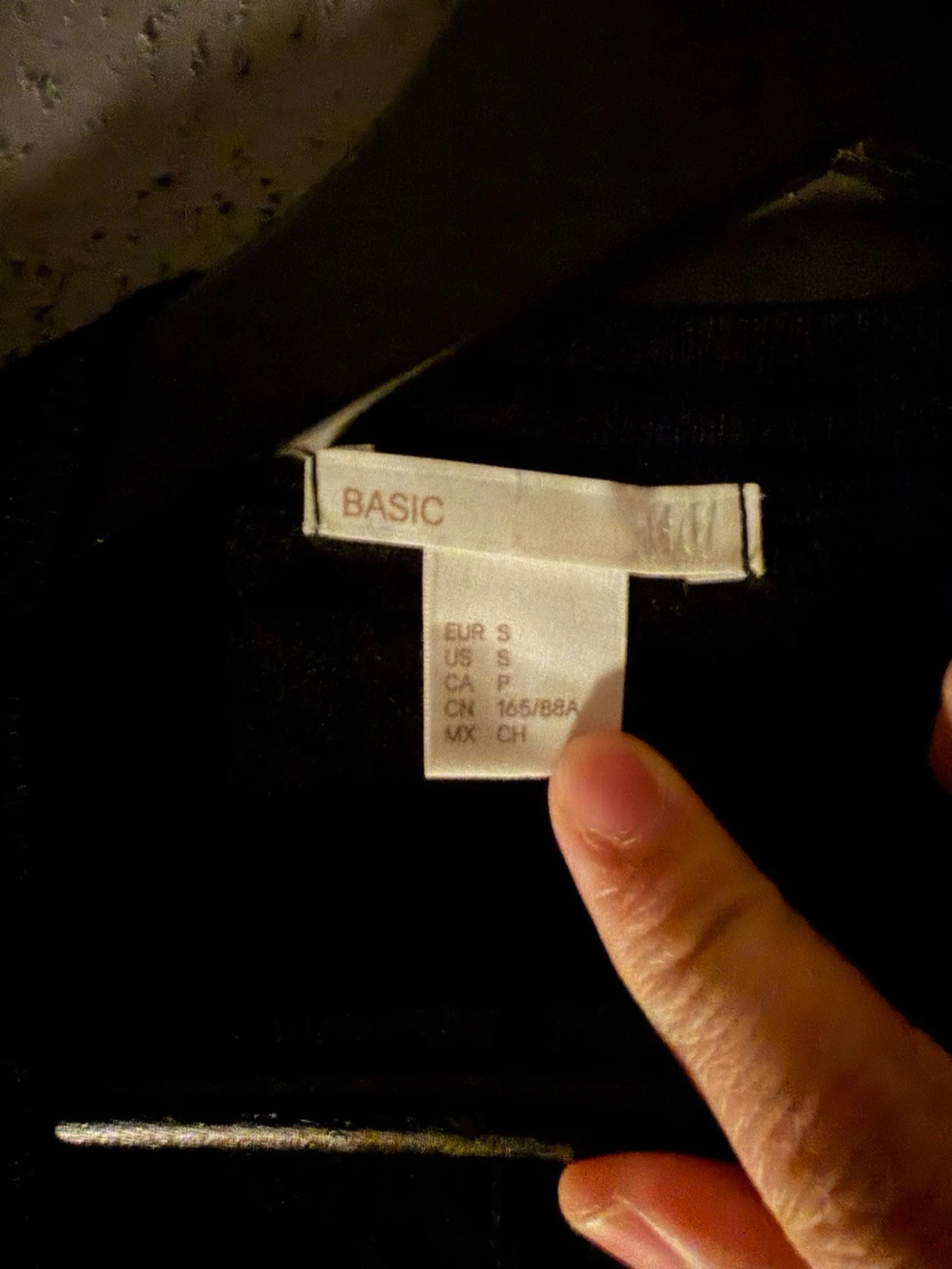 Två koftor och en meshtröja - 5