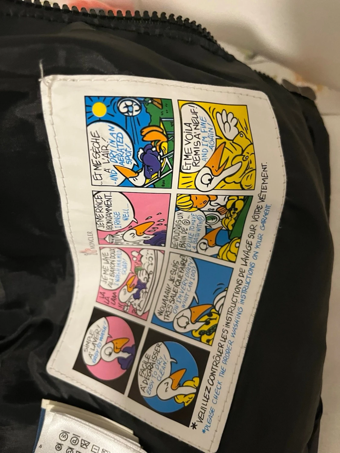 Svart dunväst från Moncler - 5