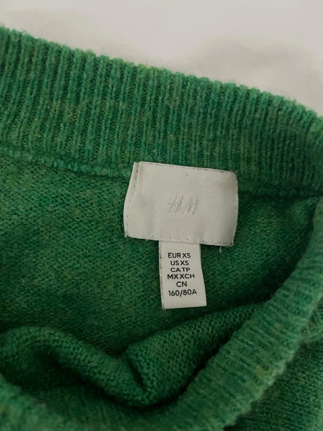 Grön stickad tröja från H&M - 1